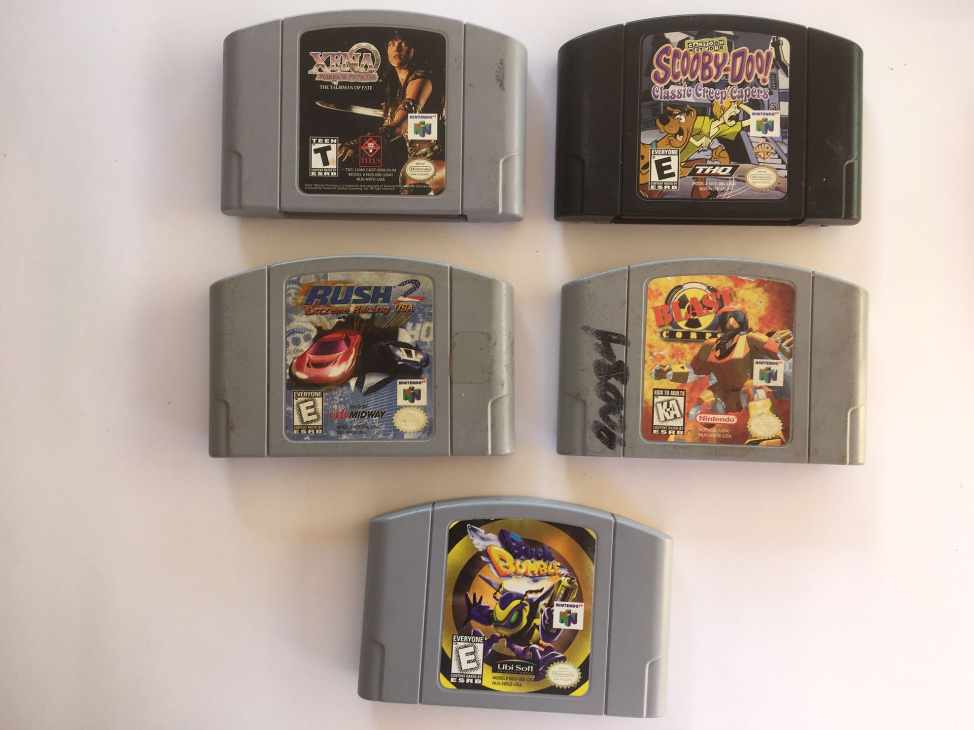 Various Nintendo 64 videogames