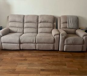 Reclining sofas