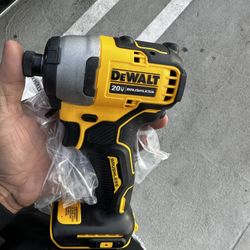 Brand New Dewalt Atomic Drill And Impact