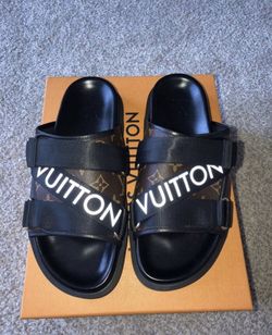 Louis Vuitton Honolulu slides 10.5