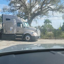 Used commercial truck sale