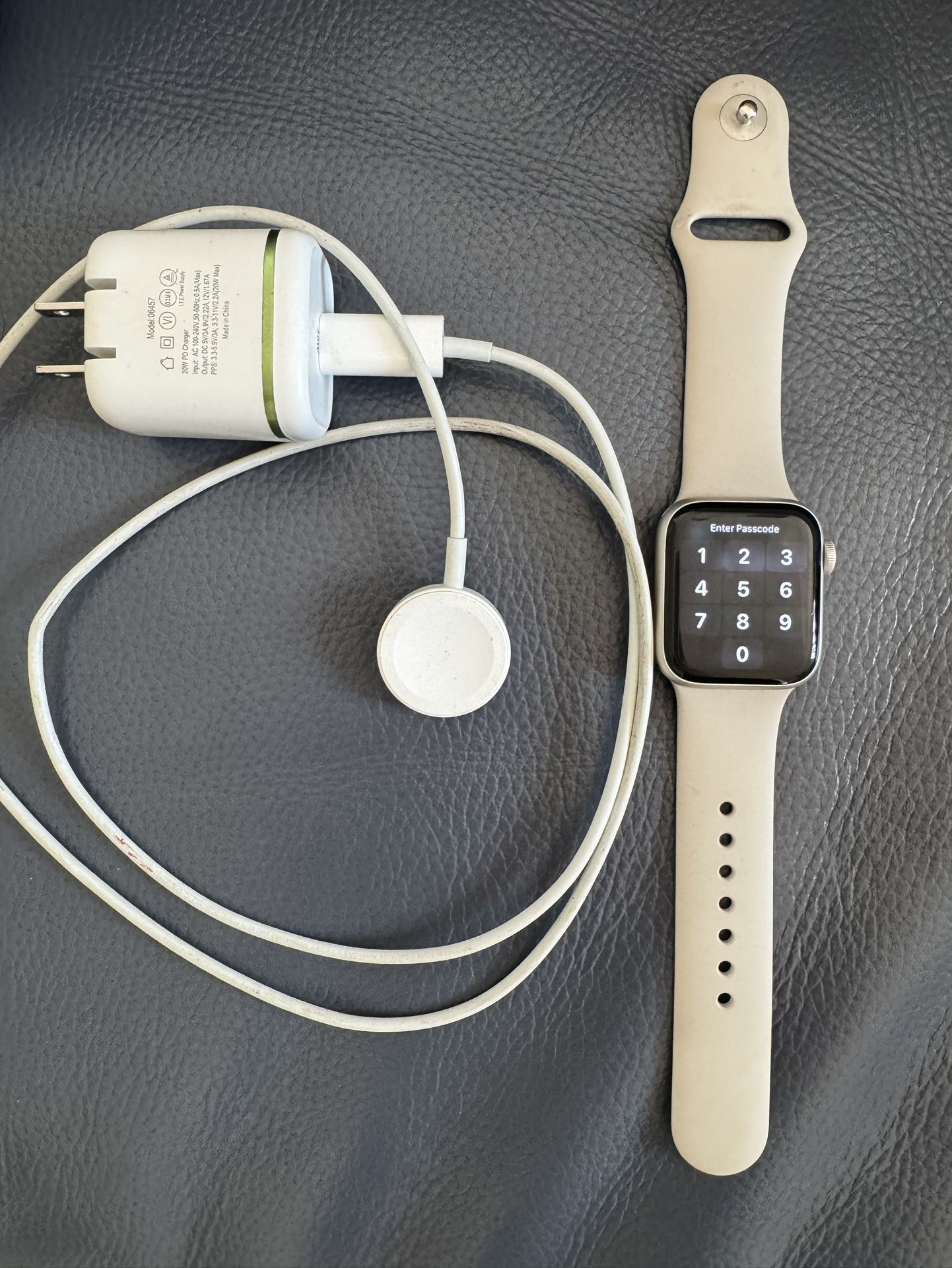 Apple Watch SE GPS 2nd Generation (Starlight)