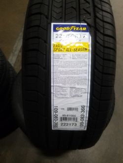 225 50 17 Goodyear Eagle Sport.