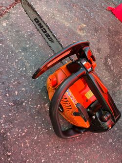 ECHO CS-271T CHAINSAW COMMERCIAL! ALMOST NEW! USED ONLY SOMETIMES! SIZE 12’!