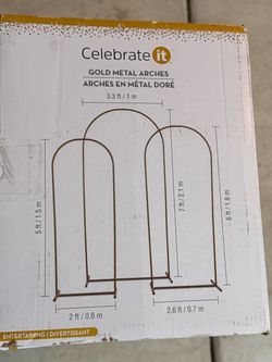 Gold Metal Arches Set