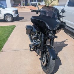 2017 Road King Special FLHRXS