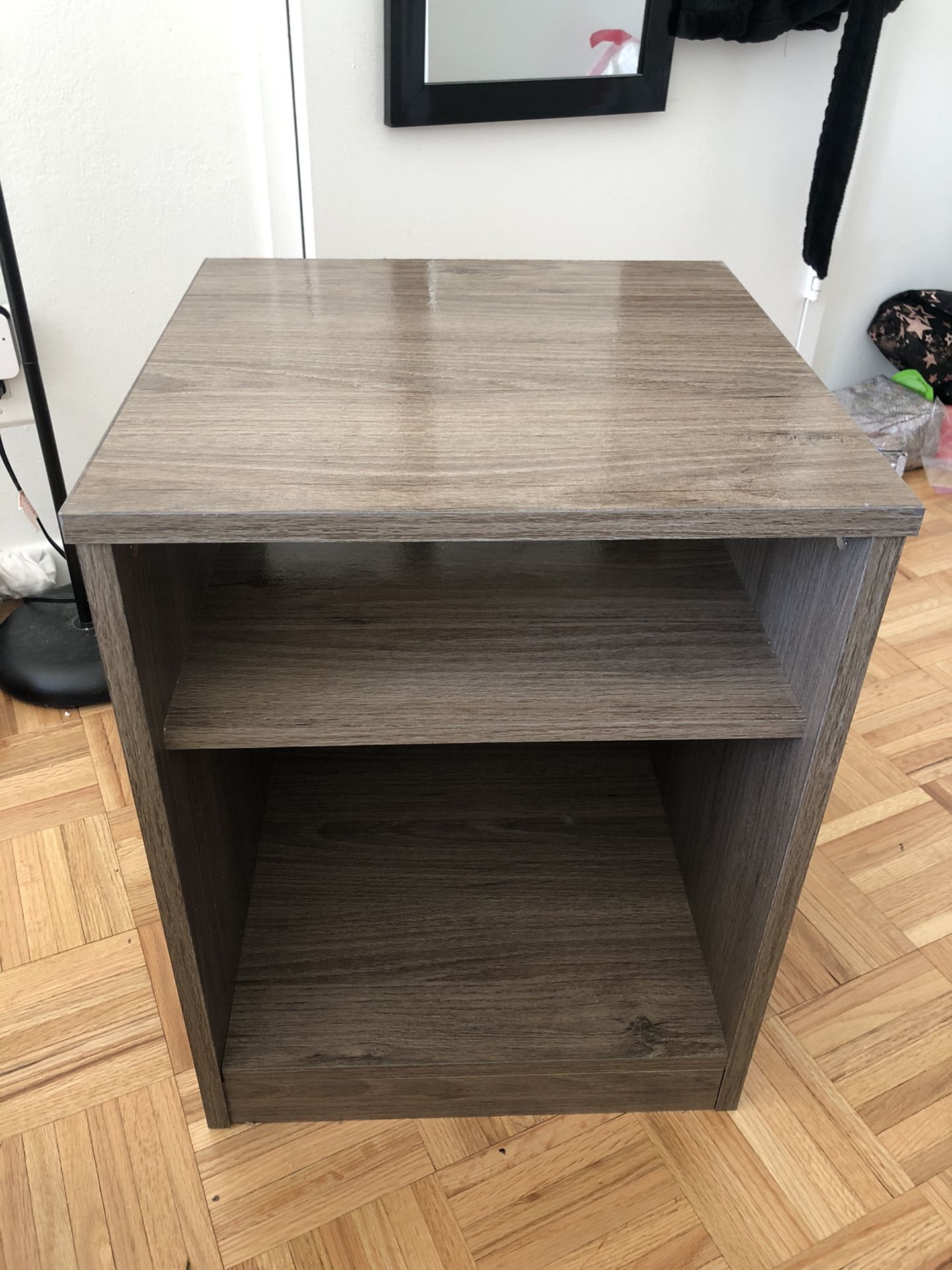 Brown End Table / Nightstand