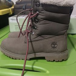 Spreek uit Makkelijk te lezen ik ben trots Women Winter Timberland Boots for Sale in Passaic, NJ - OfferUp