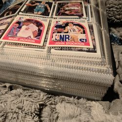 Modern & Vintage Sports Cards 