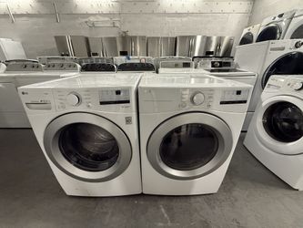 LG Washer And Dryer Set “27 ( Lavadora Y Secadora )