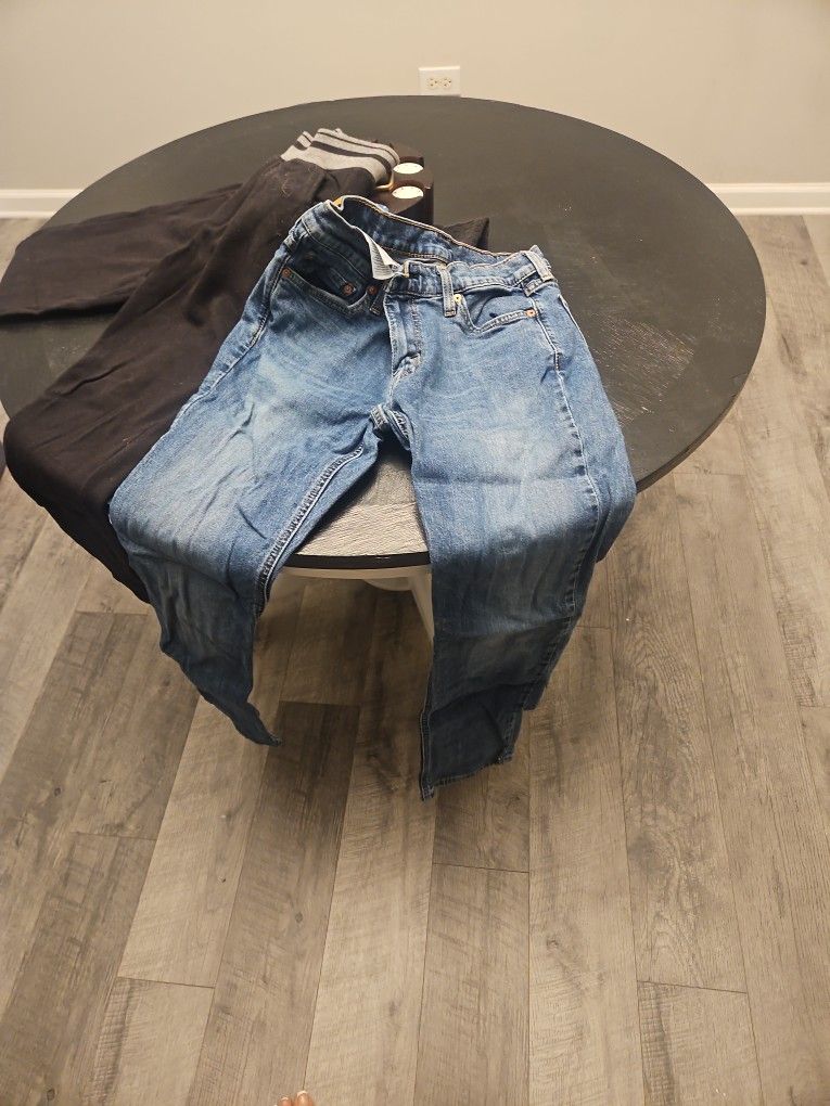 Levi's Men's Jeans Worn Once. 32 By 34