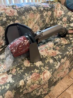 09-13 Chevy Silverado gmc Sierra cold air intake Kit (brand new)