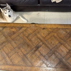 Living room Table $20