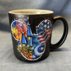 Walt Disney World Festive Mug (12 oz.) - Great Condition! 