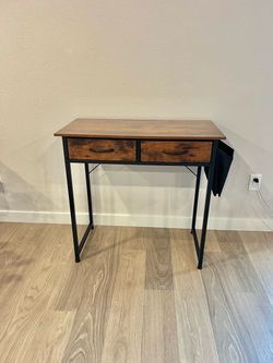 Stude Desk