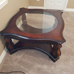 Coffee Table , Like New