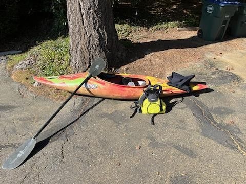 Whitewater Kayak (Dagger, RPM), Paddle, Skirt, And PFD