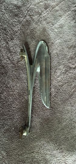 1935/36 Chevy hood ornament