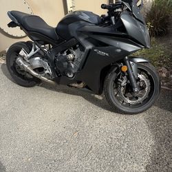 Honda CBR650F