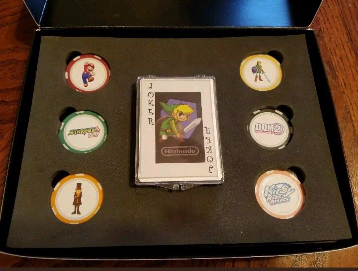 Nintendo Poker Set (GameStop Exclusive Managers Meeting Gift, Las Vegas 2011)