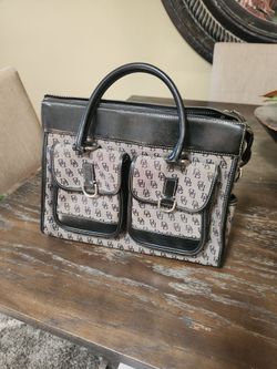 DOONEY BURKE PURSE