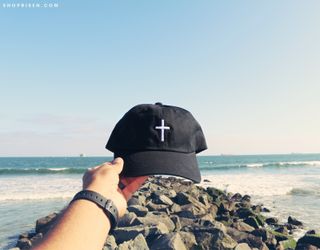 Cross dad cap black for Christmas gifts and more fashion outfits