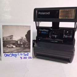 Polaroid OneStep Close-Up – Refurbished, Film Tested