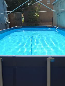 SUNRIO SWIMMING POOL  / ALBERCA SIZE 18 FT X 9 FT X 52 IN