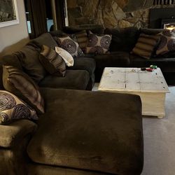 Sectional Couch 