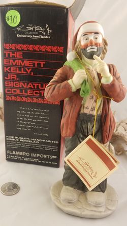Vintage Emmett Kelly Jr clown statue