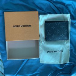 Louis Vuitton Men’s Wallet Monogram Marco - NEW