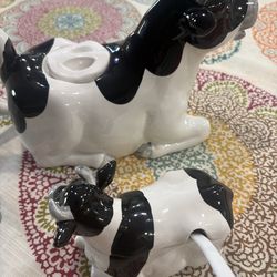 Vintage OTAGIRI Black & White Cows Hand-Painted Ceramic Creamer & Milk Set.