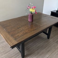 Dinning Table