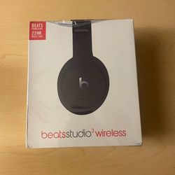 Headphones 