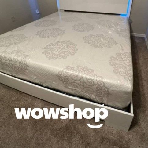 King Memory Foam Brand New 💙 With Box Spring Free😗