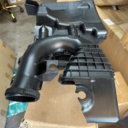 New Nissan Sentra engine air intake resonator assembly