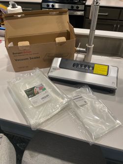 Vacuum Sealer with Bags