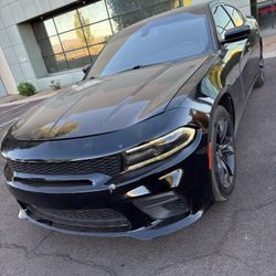 2018 Dodge Charger Sxt