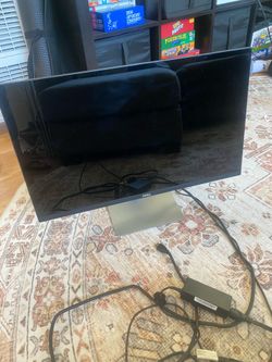 Dell Monitor 27”