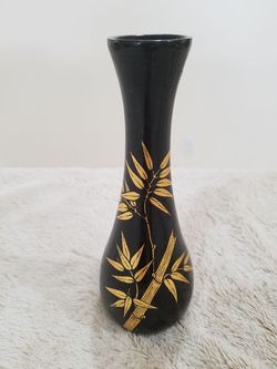 Hand carving wooden lacquer painted vase