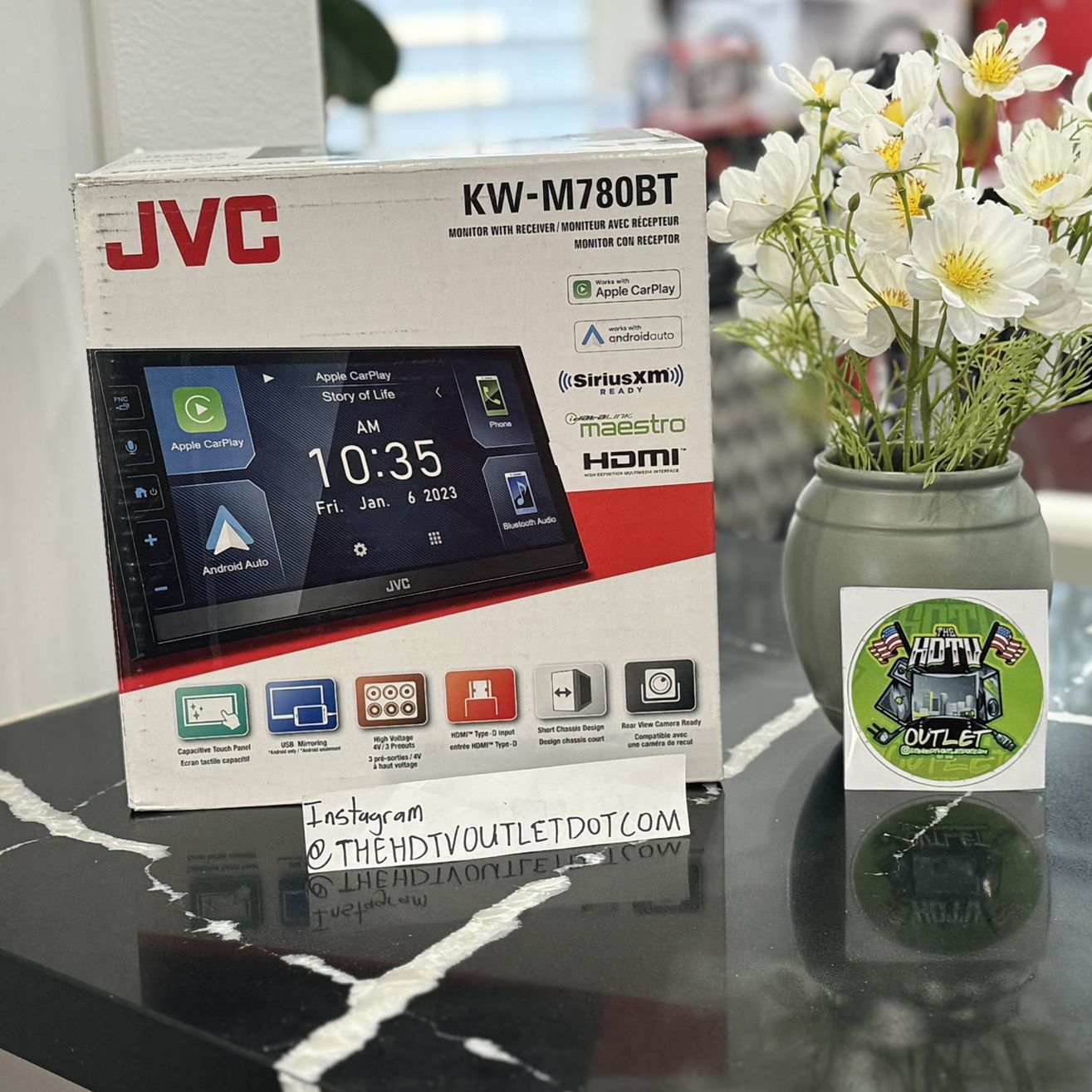 JVC 6.8” BT Digital Media Receiver 
