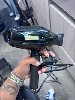 Babyliss pro hair dryer
