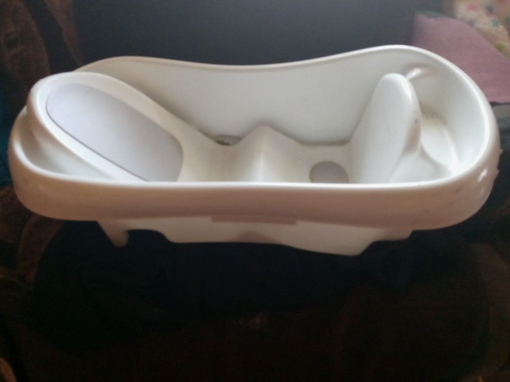 Bathtub 
