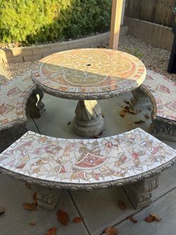 Beautiful patio set with 3 benches