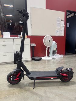 Electric scooter