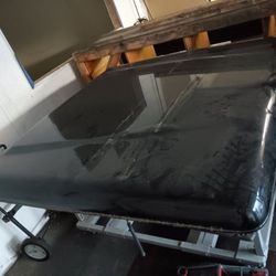 2005 Nissan Frontier Black Fiberglass Tonneau Cover $100 Cash 