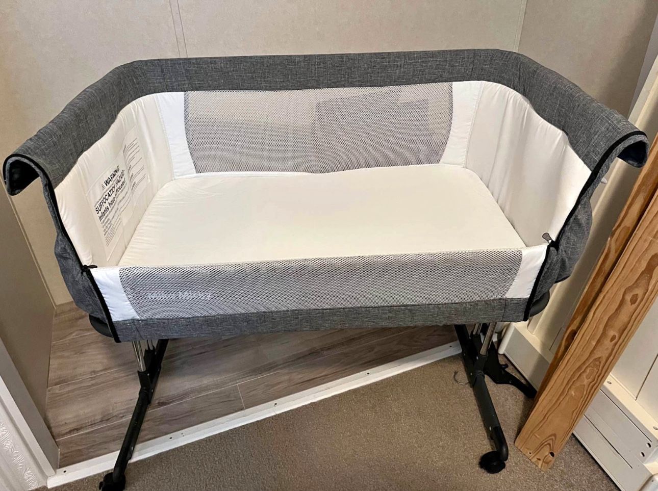 mika micky bassinet