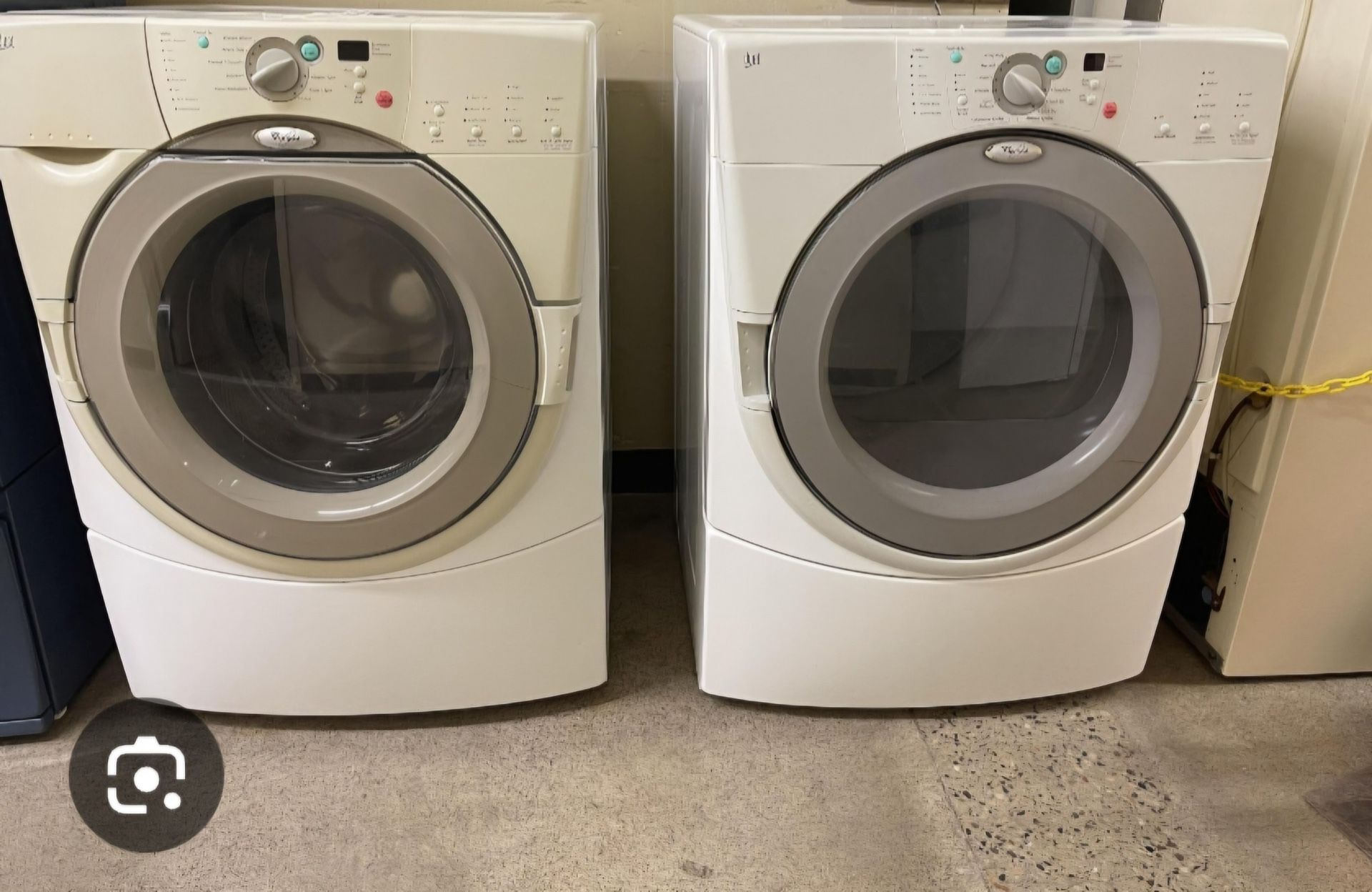 Whirlpool Washer And Dryer set