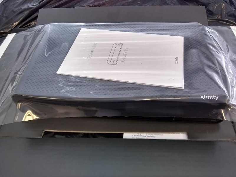 NEW Comcast Xfinity HD box xg1-a Arris Model ax013anm with power adapter