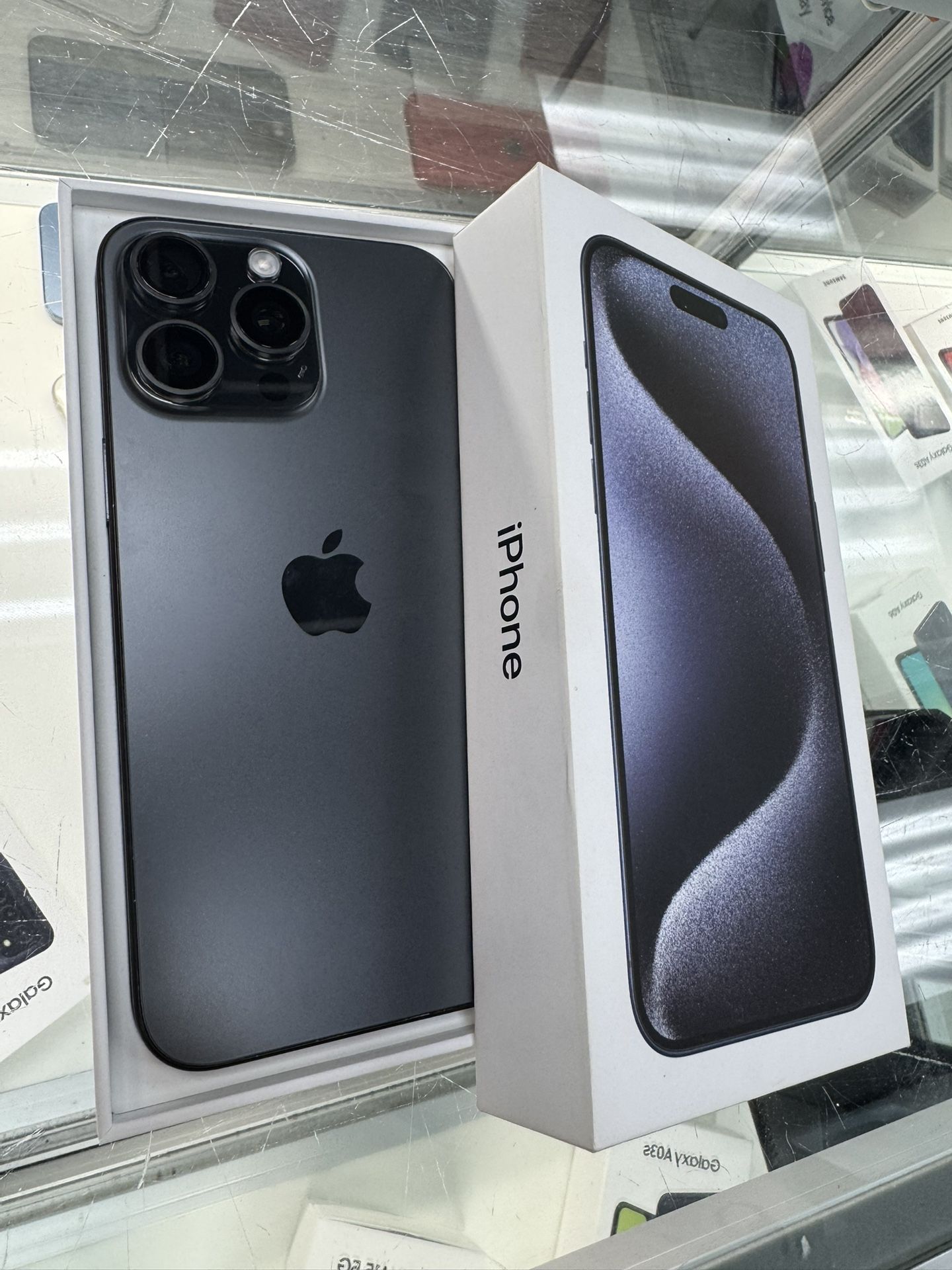 iPhone 15 Pro Max 256GB Unlocked Refurbished ✅